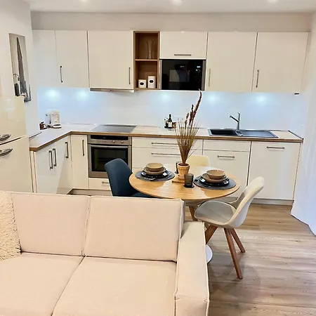 Scandi Mit Terrasse Und Parkplatz Apartment Karlsruhe